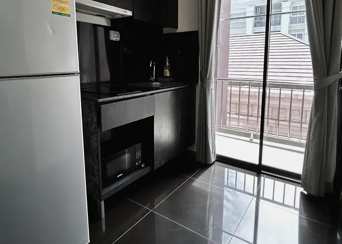 Apartment Varrzon Srinakarin 56