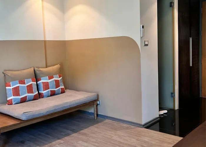 Apartment Varrzon Srinakarin 56 Bangkok